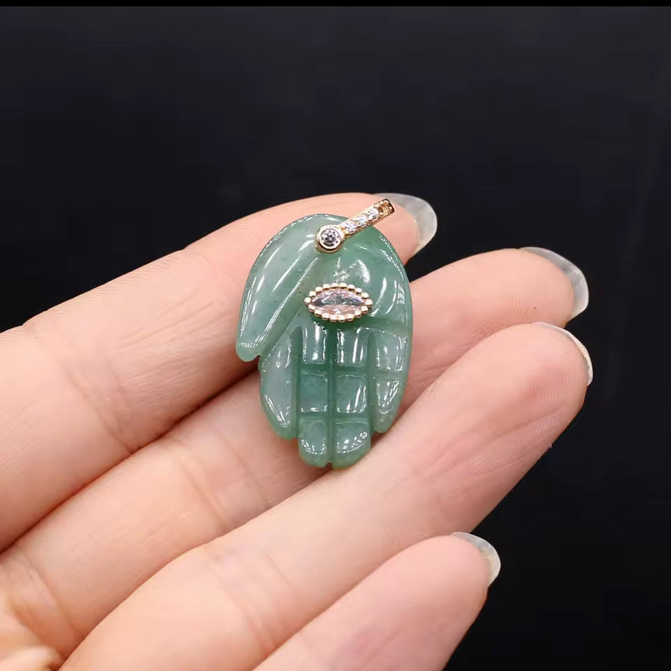 Colar Corrente Dourada Com Pingente Mao de Fátima Pedra Natural